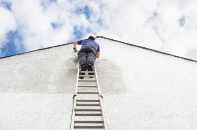 Peinture extérieure à la Chaize-le-Vicomte — façades et ravalement